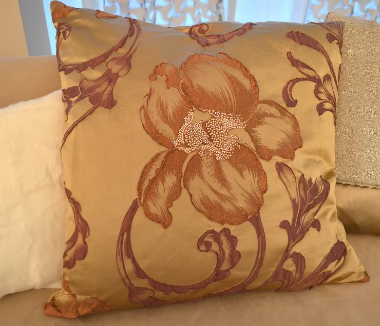 Ricercatezza della luce, dei tessuti e materiali